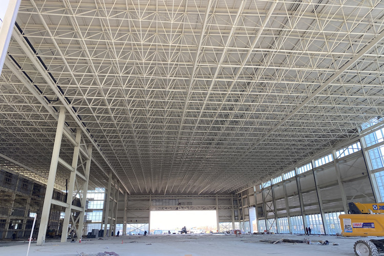 End-to-end turnkey service for industrial steel warehouse construction