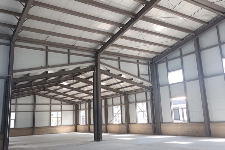 Warehouse Steel Structure With Standard Metal Frame Design