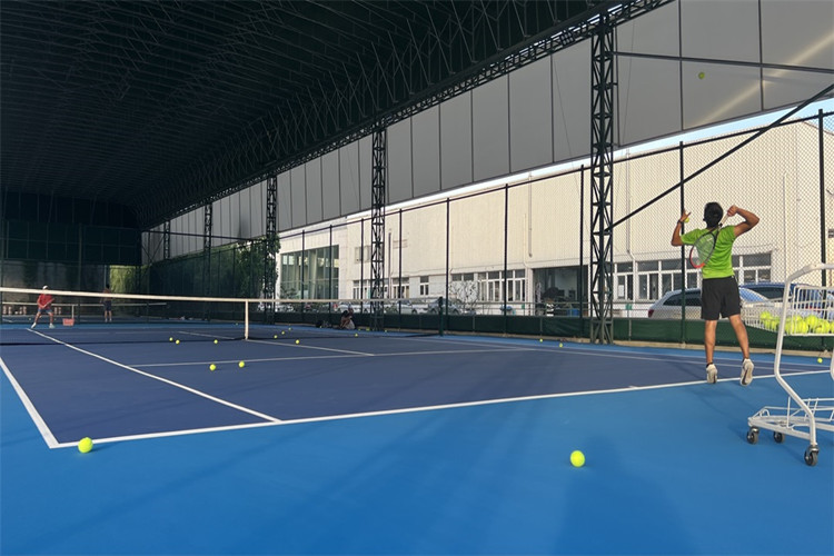 indoor tennis