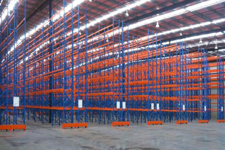 Logistics Warehouse With Pallet Racking For Store