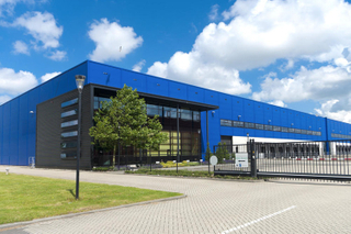 Prefabricated Distribution Center Logistics Warehouse Steel Structure