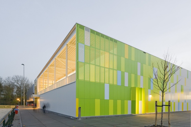 Indoor Sports Complex Building With Prefabricated Steel Structure Design