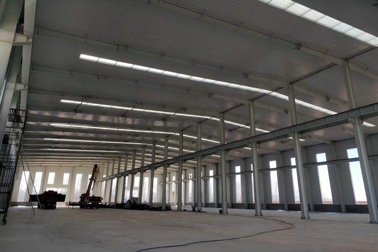 Structural Steel Fabrication for Factory Building Construction