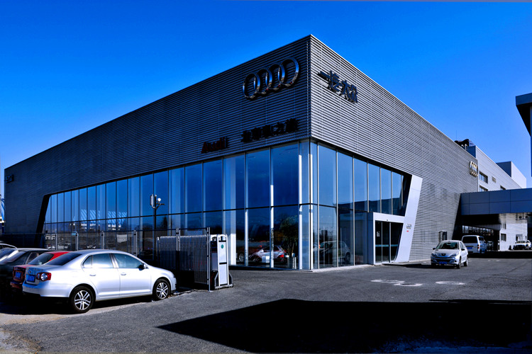 HONDA Motors Showroom With Steel Structure Frame For Car Sales