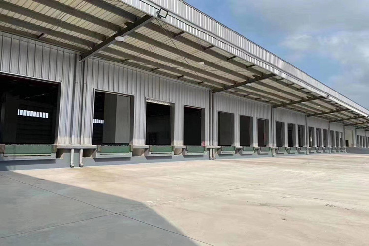 Logistics Warehouse Steel Structure Dock Doors